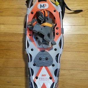 Yukon Charlies 821 snowshoes w/ bindings & poles